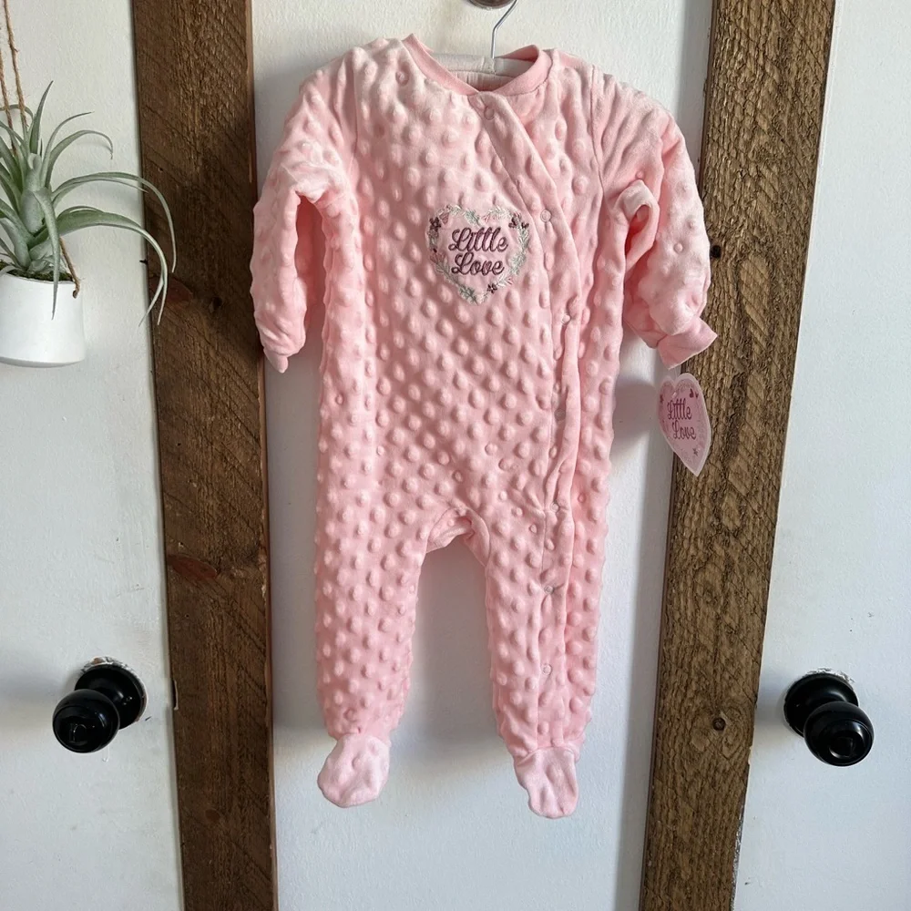 New Little Beginnings ‘Little Love’ Girl Soft Luxury snap footies sleep &Play
